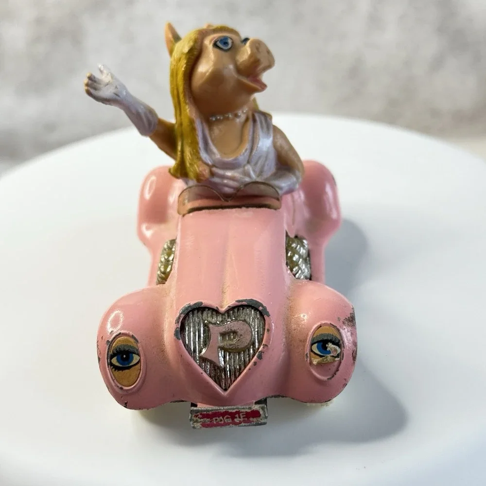 1979 Corgi Miss Piggy Pink Metal Car 4in Henson Assoc. Dlightly Different‎